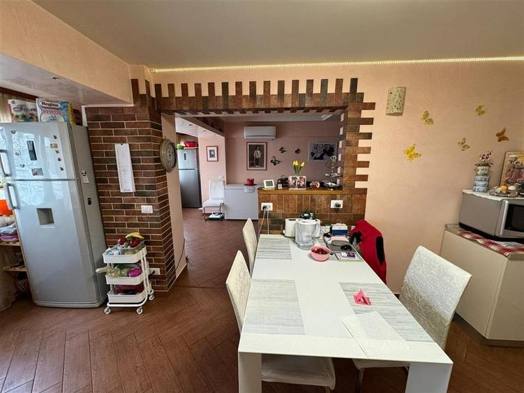 Apartament 3 camere, etaj 2, zona ultracentrala, renovat complet - 4