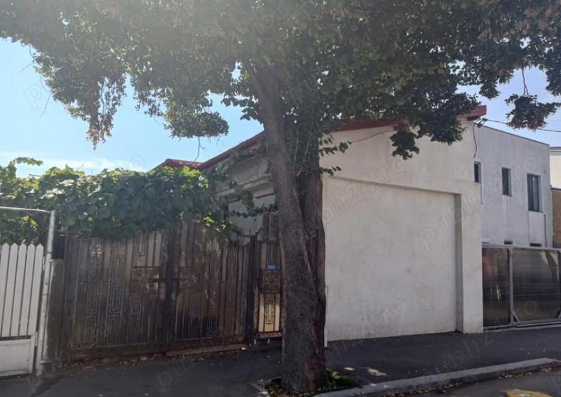 Casa -Metrou Eroii Revolutiei - 2