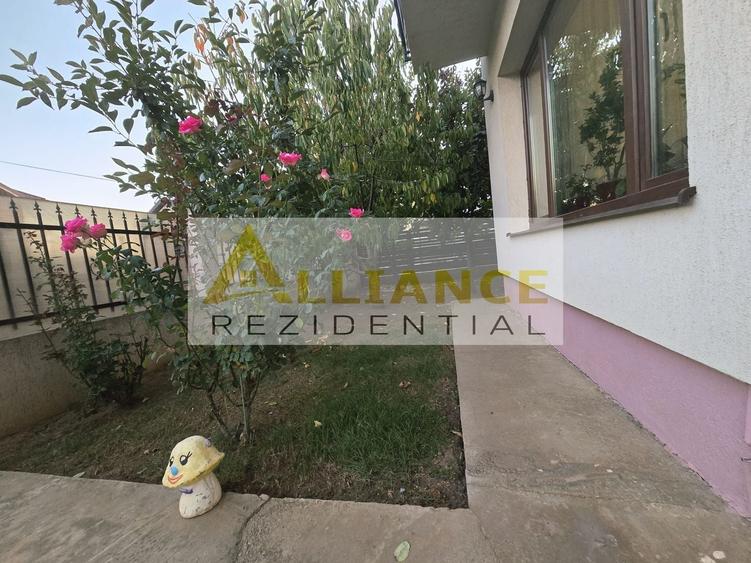 Casă individuală cu 5 camere cu Canalizare în Berceni