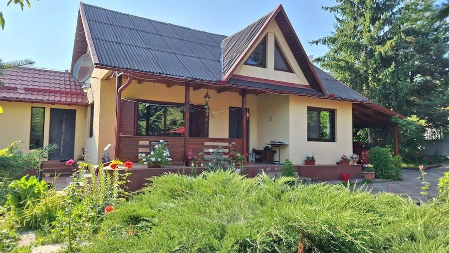 Casa cu livada de vanzare. - 1