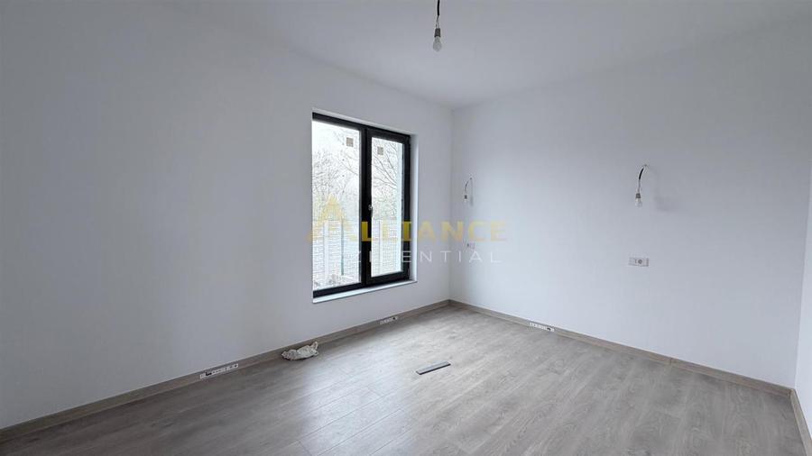 Casa Individuala - 3 camere - 1 baie - 250mp teren - 7