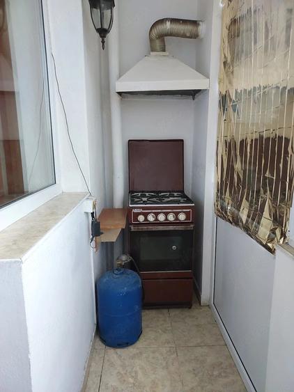 Garsonieră decomandată în Km 4