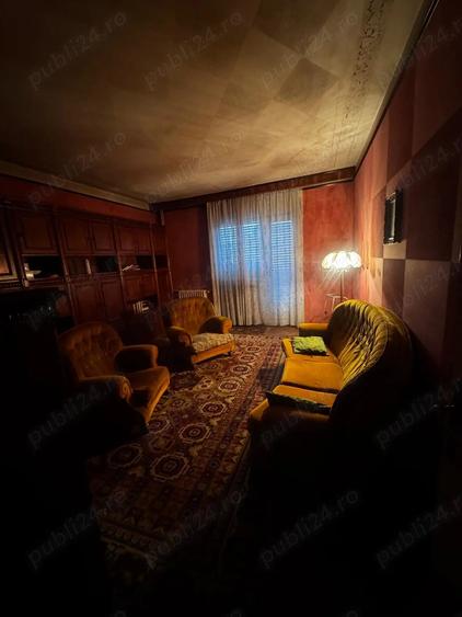 Vand apartament, zona centrala, 4 camere - 1