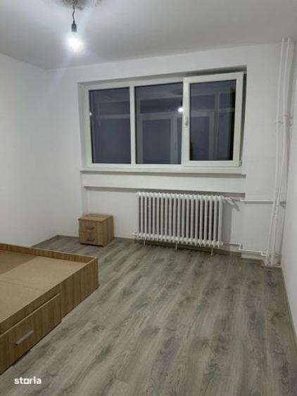 Apartament 3 camere decomandat Piata resita - 2