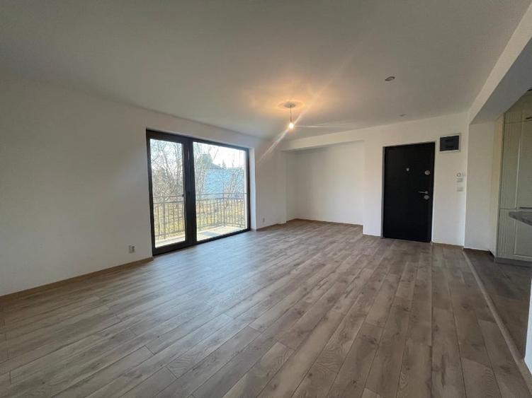 Apartament de vânzare – Copou, zona USV Iași | 64,5 mp | Garaj + teren - 5