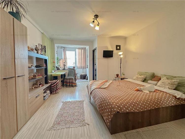 Garsoniera cocheta | Str. Mihai Viteazul | Priveliste frumoasa - 1