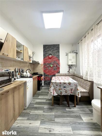 Liniste, Spatiu si Confort - Casa Mobilata si Utilata in Poiana - 12