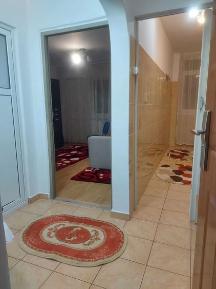 Inchiriez garsoniera - 5