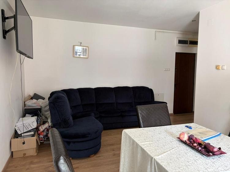 Apartament cu 2 camere decomandat în Exterior Vest