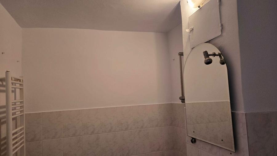 Proprietar,inchiriez apartament doua camere decomandat - 3