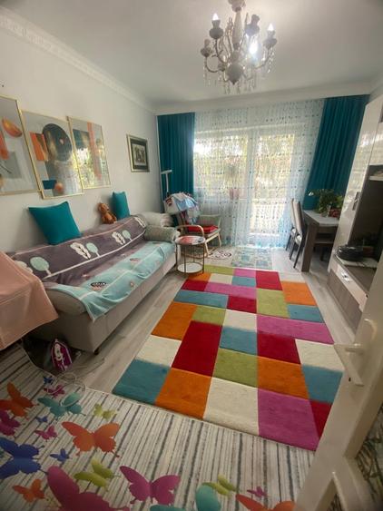 2 DECOMANDATE etaj 2, boxa, bl 8m, izolat, centrala, Universitate - 1