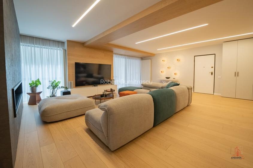Apartament cu 3 camere decomandat, mobilat în Herăstrău Apartament cu 3 camere decomandat, mobilat în Herăstrău