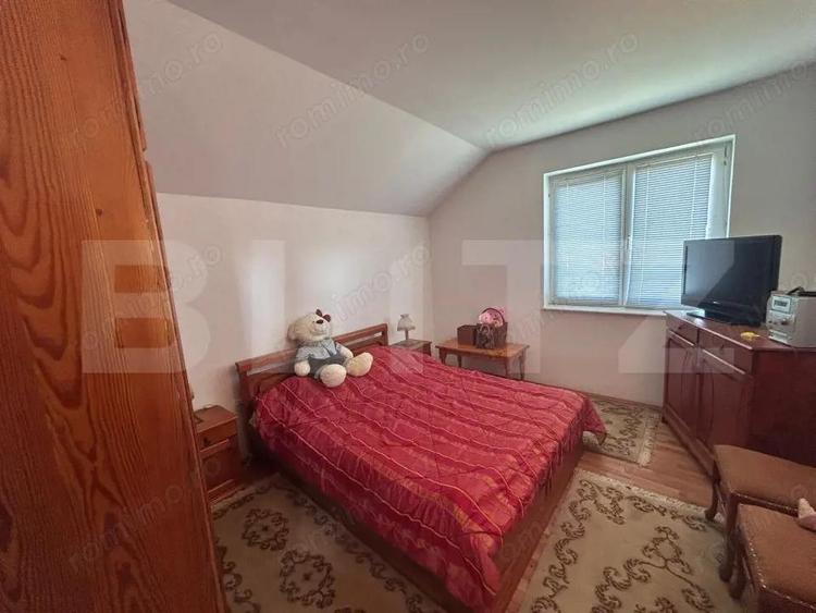 Casa cu incalzire in pardoseala si 17.000 mp teren, sat Oboga - 16