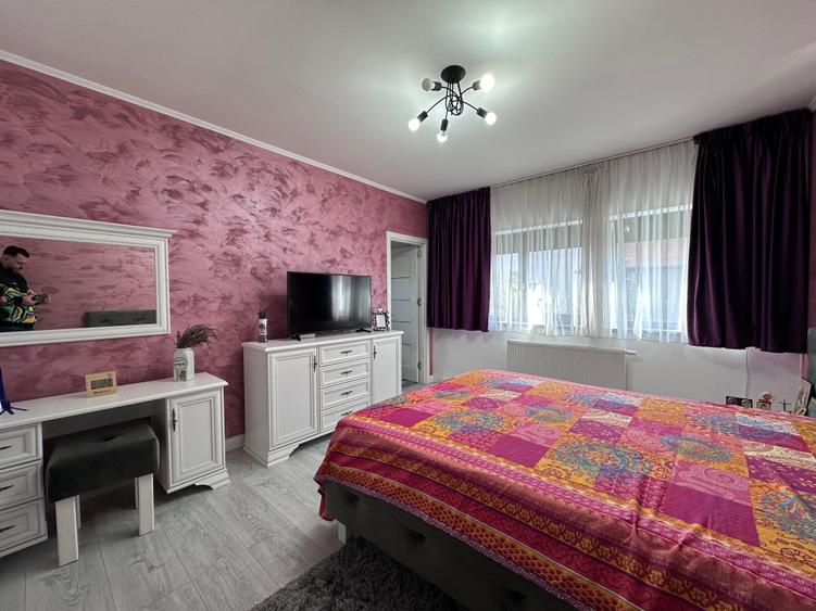 Casă modernă de vânzare în Someseni - 14