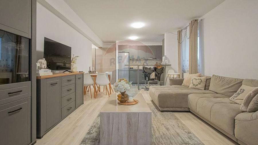 Comision 0 Apartament 2 camere Top City | Parcare + Boxă - 1