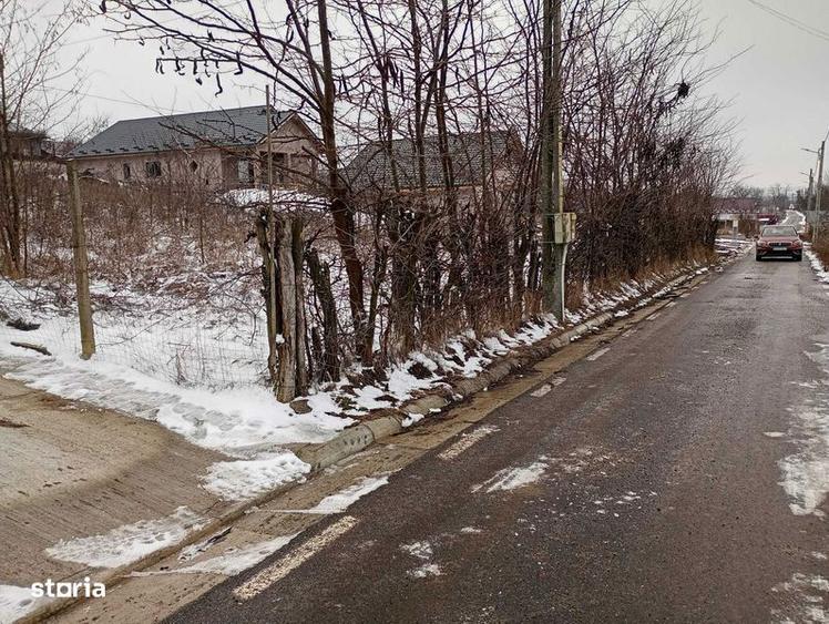 Teren de 1490 mp, în Muntenii de Jos