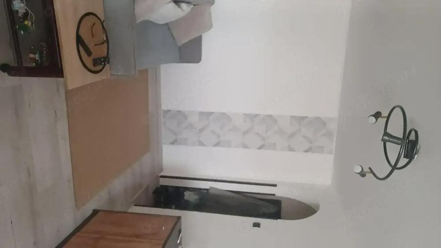 Vand apartament 2 camere - 7