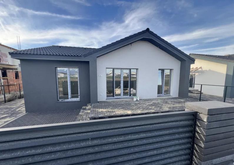 Casa noua 4 camere pe un singur nivel in Sanpetru Pr - 9