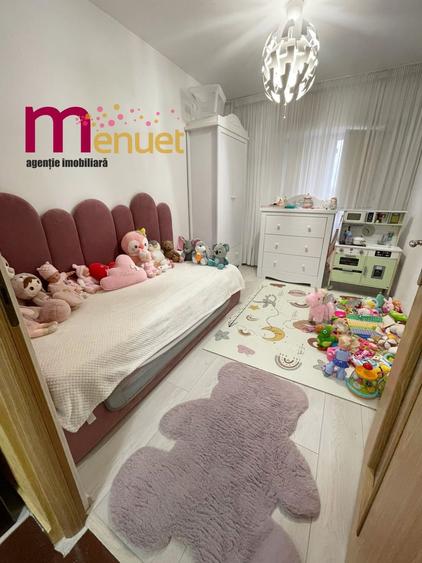 Apartament renovat 4 camere,str.Babadag - 9