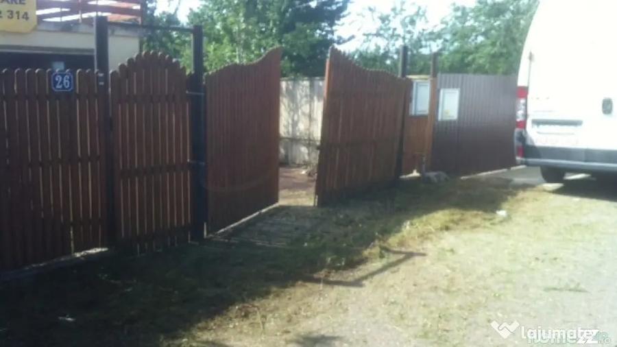 Casă cu 6 camere cu Teren 3163 Mp în Central