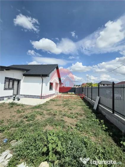 Casă cu 3 camere cu Teren 411 Mp în Valu lui Traian