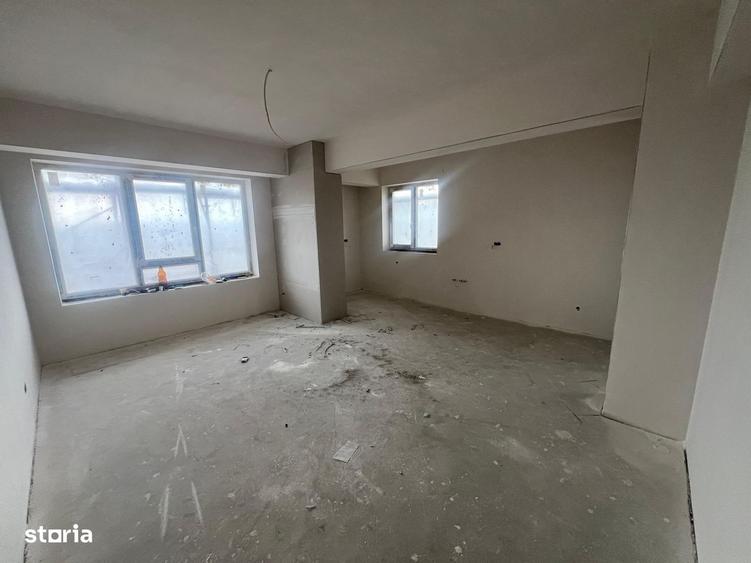 Apartament cu 4 camere în Central