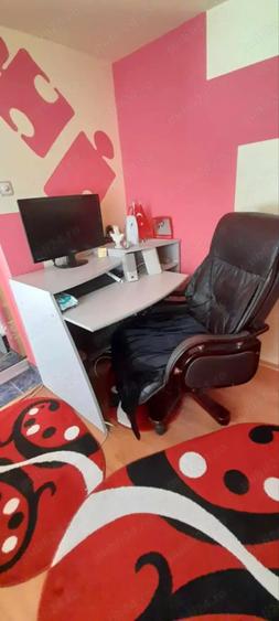 Casă cu 3 camere cu Teren 100 Mp în Central