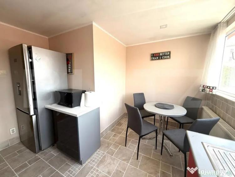 Apartament cu 3 camere decomandat în Ultracentral