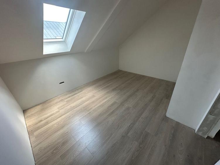 Apartament cu 2 camere decomandat în Freidorf