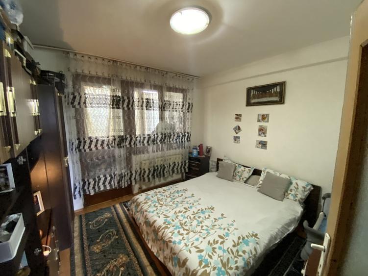 Apartament De Vanzare , 42 mp utili, Zona Liceul Dumitru Tautan - 1