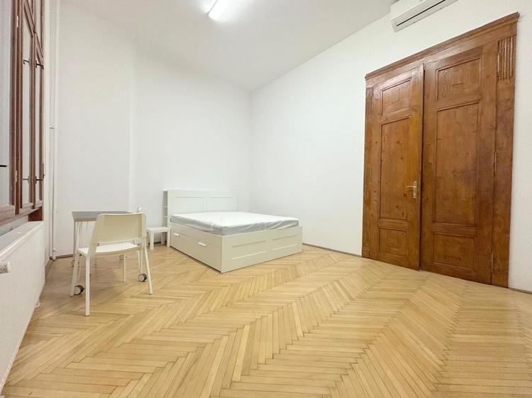 Apartament cu 4 camere decomandat, mobilat în Ultracentral