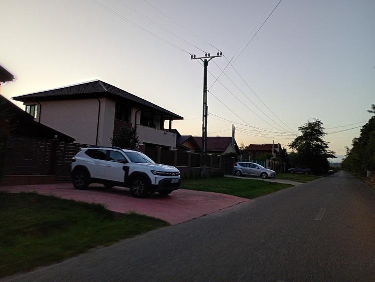 Teren Construcții intravilan de 572 mp, în Periferie