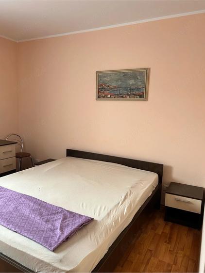 Apartament cu 2 camere semidecomandat în Dumbrăvița