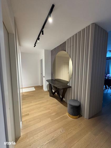 Apartament cu 4 camere, mobilat în Nerva Traian