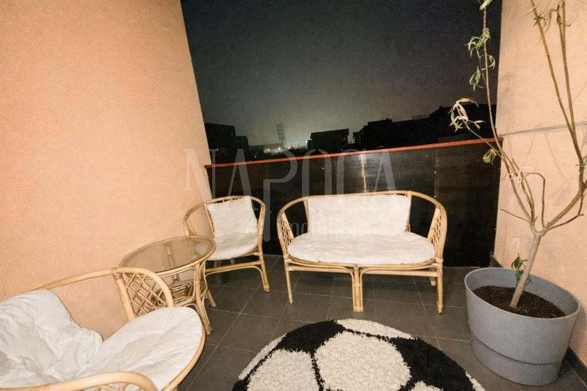 Apartament cu 4 camere decomandat în Europa