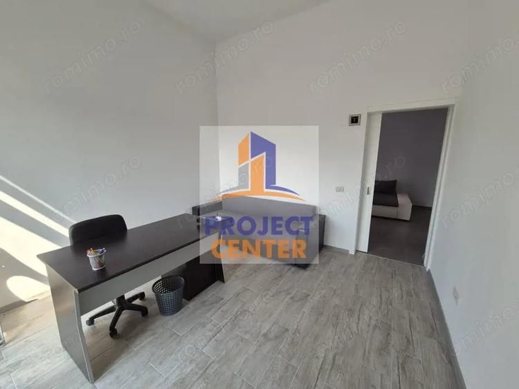Apartament cu 4 camere decomandat în Central