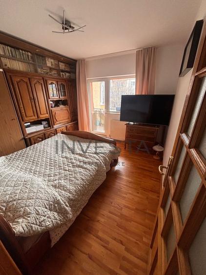 Apartament cu 4 camere decomandat, mobilat în Mărăști