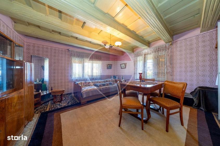 Casa saseasca autentica in Sacele teren 1.900 mp si livada - 4