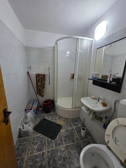 Calea Mosilor, 5 minute metrou Obor, stradal, vedere spate, bloc 1982, - 8