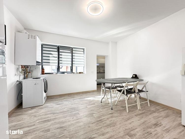Vila interbelica restaurata integral proprietate rara Sinaia centru - 19