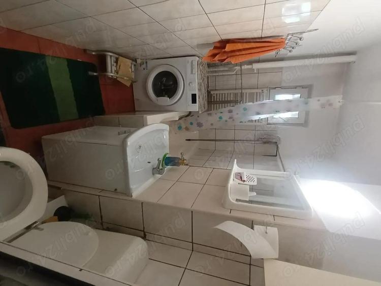 Proprietar Inchiriez apartamet Sagului-Turist - 3