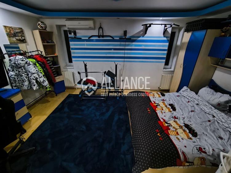 MEDEEA Vila P+1 mobilata complet si curte generoasa! - 13