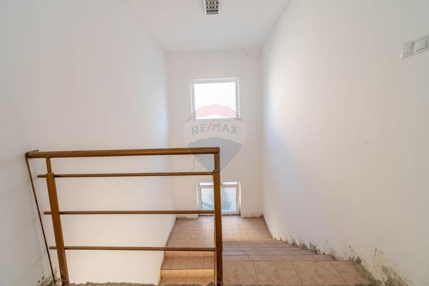 Casa de inchiriat in Zona Andrei Muresanu - 23