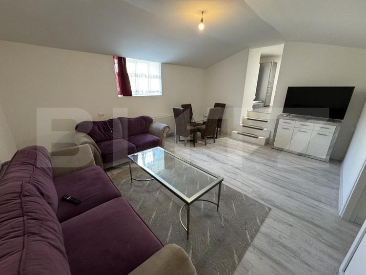 Apartament 2 camere, semidecomandat, curte 50mp Zona Casa Studentilor - 1