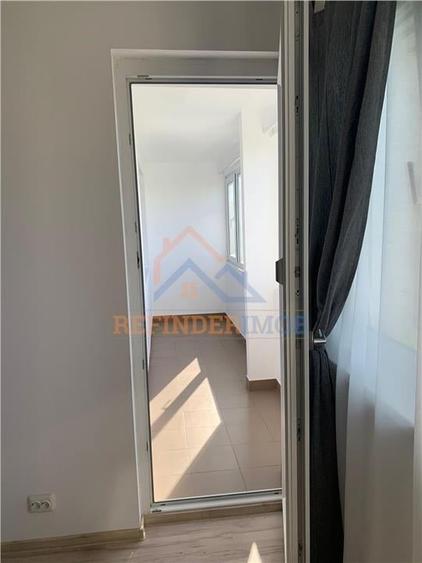 Apartament de vanzare cu 2 camere, zona Metrou Titan - 5