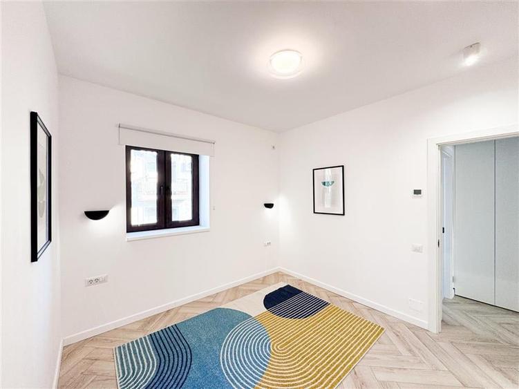 Apartament de inchiriat 5 camere Charles de Gaulle - 24