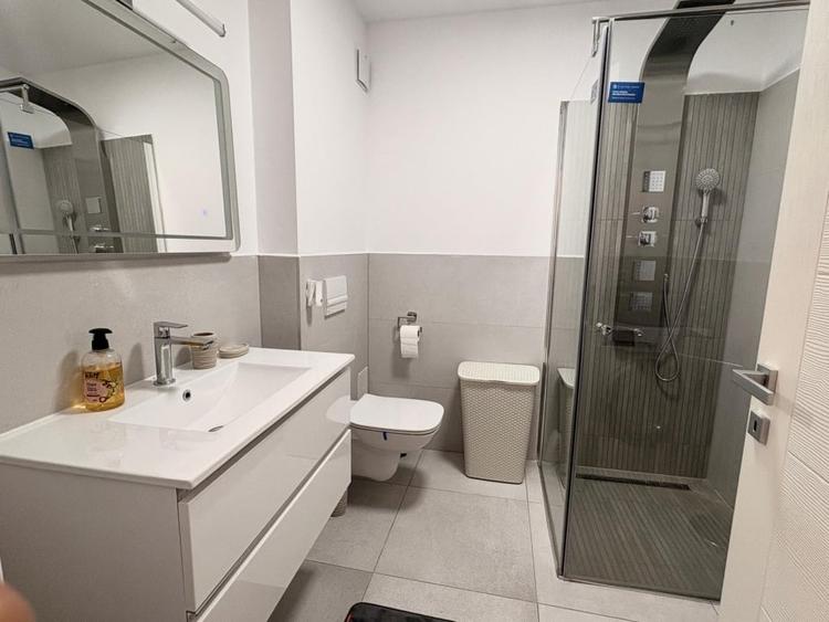 Apartament cui trei camere, regim vila, zona Tractorul - 5