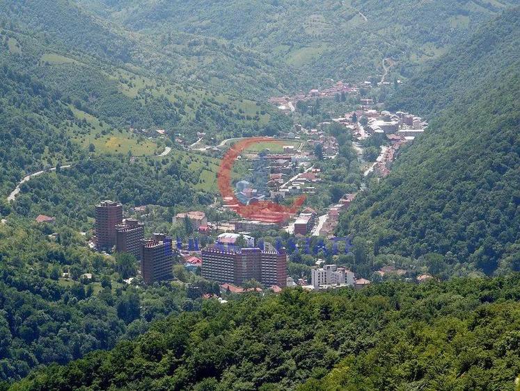 Teren, Baile Herculane - Orsova, deschidere de 80ml, pe E70 - 3