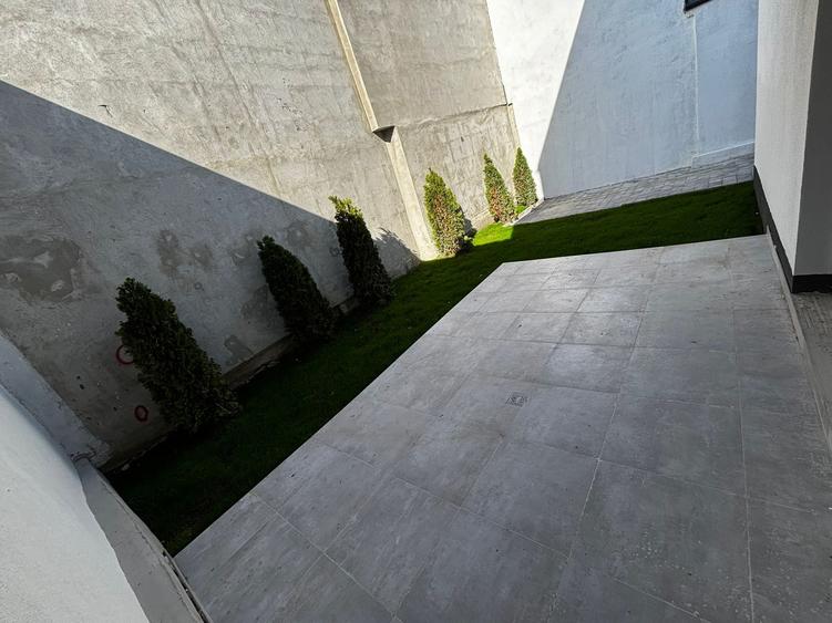 Triplex superb cu 3 apartamente individuale pe 2 nivele P+1+2E in Bucurestii Noi - 5