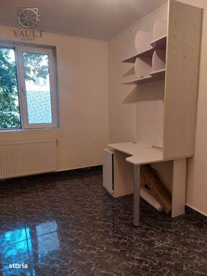 Garsoniera - bloc anvelopat - zona Baicului - 3